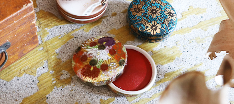 九谷焼肉池　練り朱肉